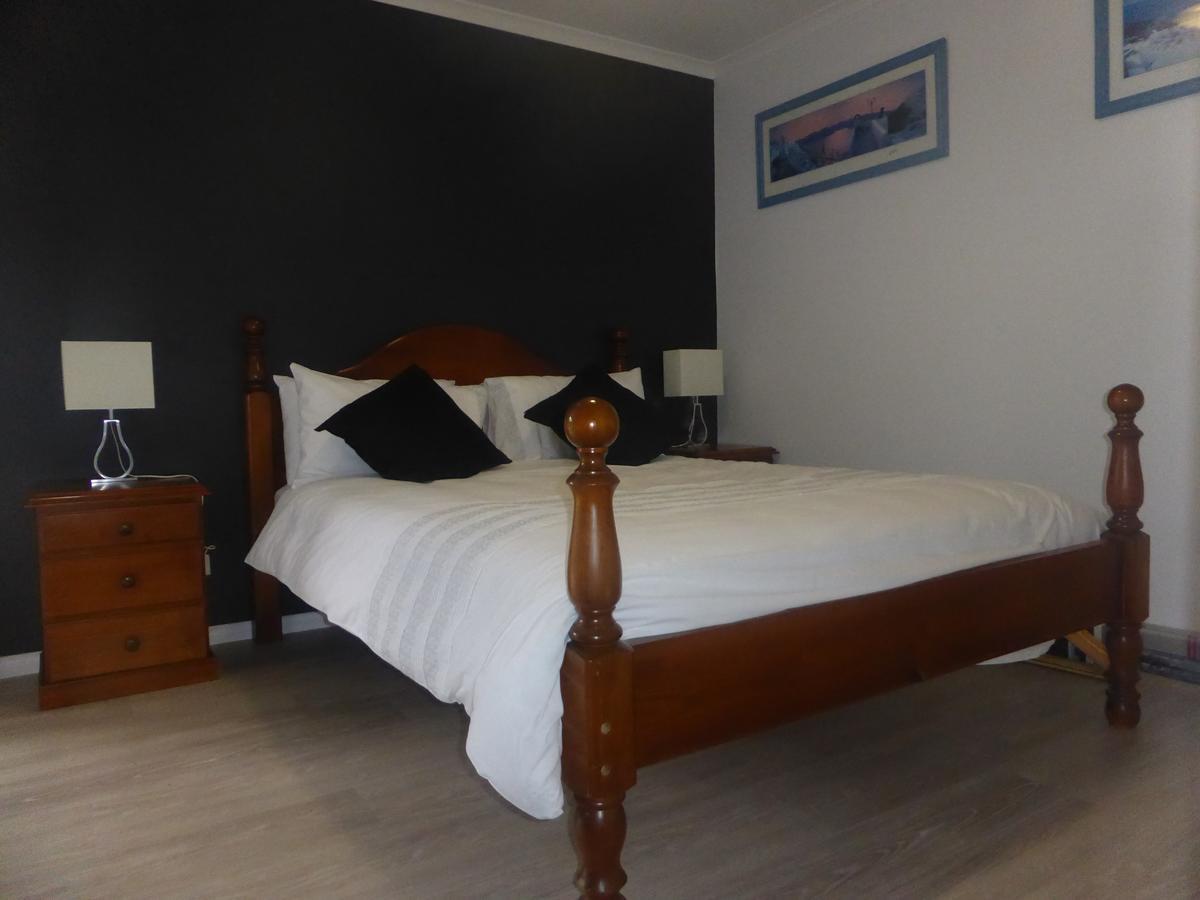 Lure Bed And Breakfast นอร์แมนวิลล์ ภายนอก รูปภาพ